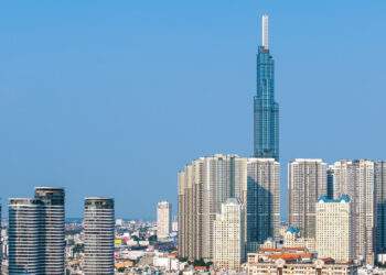 PGS.TS Trần Đình Thiên chỉ điểm mấu chốt để Việt Nam đuổi kịp thế giới