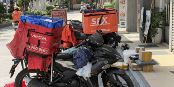 Phí giao hàng chỗ tăng, chỗ giảm