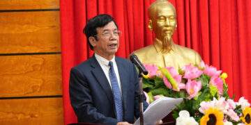 GS. TS. Lê Hồng Hạnh, Chủ tịch VIAC phát biểu tại hội thảo.