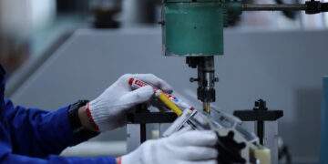 Ranh giới giữa tội phạm và vi phạm hành chính chưa được xác lập chặt chẽ