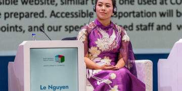 Bà Lê Nguyễn Thiên Nga tham dự Diễn đàn Đô thị quốc gia tại Azerbaijan vào tháng 10/2025.