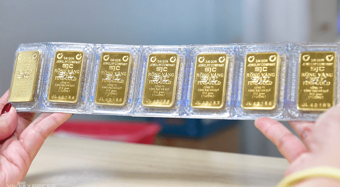 Seafood firm struggles to repay 218-kg gold loan to bank as prices go through roof