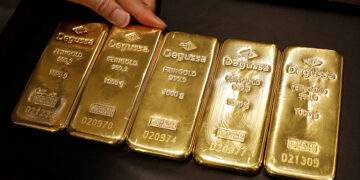 Singapore mulls expanding storage capacity to support gold hub ambition