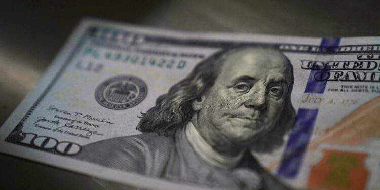 Thị trường chợ đen hạ nhiệt