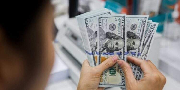 Thị trường chợ đen lội ngược dòng