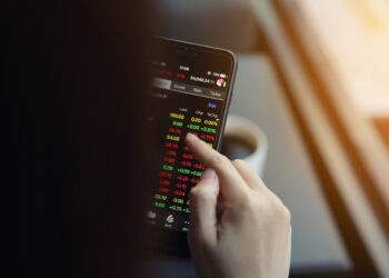 Thời điểm hay thời gian?