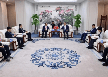 Vietnam and China to boost joint research and high-tech training