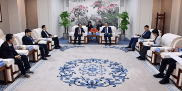 Vietnam and China to boost joint research and high-tech training