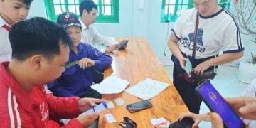 Viettel hỗ trợ khách hàng xác thực thông tin thuê bao nhanh chóng, thuận tiện