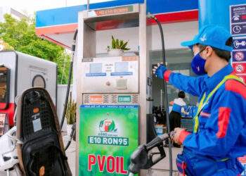 Giữa tháng 5, PVOIL bán xăng sinh học E10 trên toàn quốc