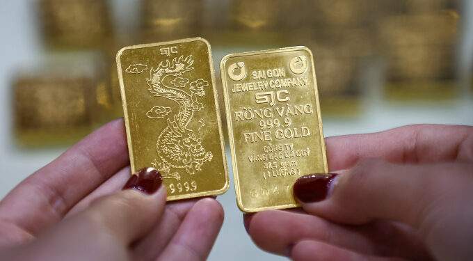 Gold prices drop - VnExpress International