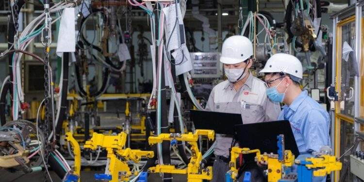 Sản xuất công nghiệp 4 tháng đầu năm 2026 tăng 9,2%