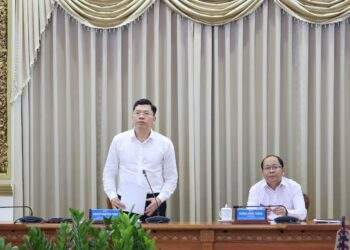 Phó chủ tịch UBND TP. Hồ Chí Minh Hoàng Nguyên Dinh phát biểu định hướng tại phiên họp -Ảnh: Cổng thông tin điện tử Thành phố