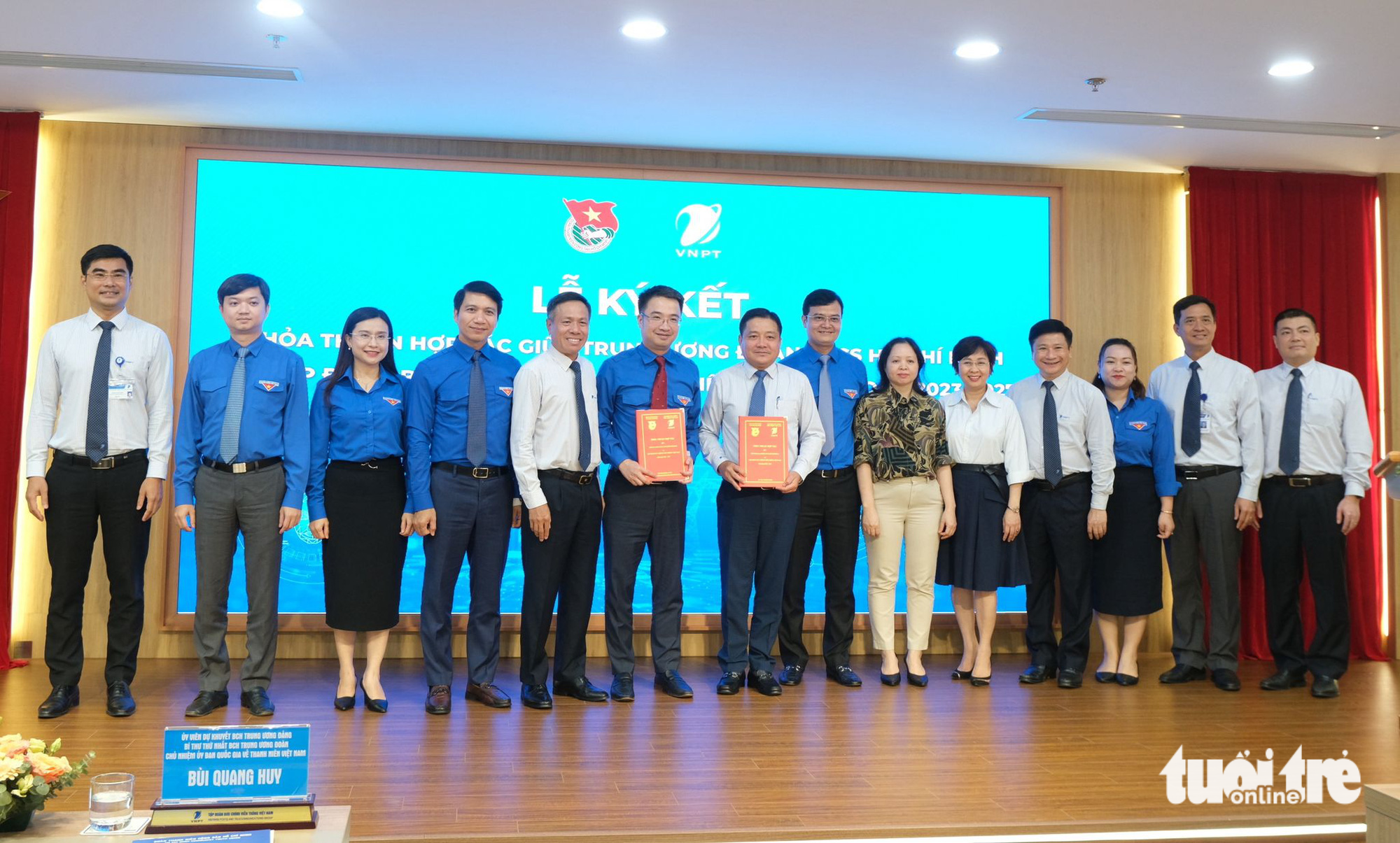 Trung ương Đoàn, VNPT Việt Nam cùng ký kết hợp tác giai đoạn 2023 - 2027 với nhiều nội dung thiết thực, tập trung hoạt động chuyển đổi số - Ảnh: HÀ THANH