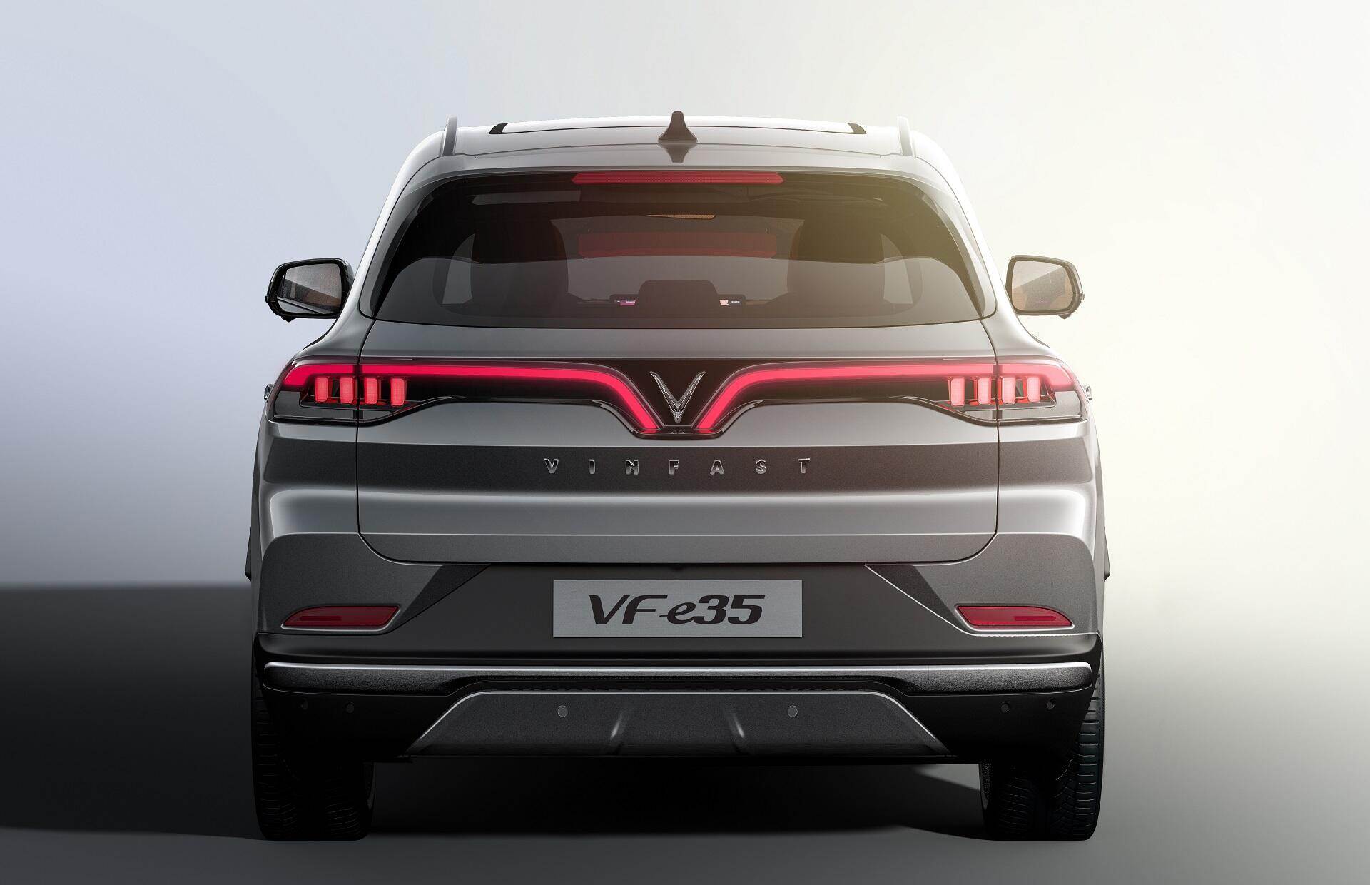 VinFast công bố 2 mẫu xe điện mới tại Los Angeles Auto Show 2021 - Ảnh 3. VinFast công bố 2 mẫu xe điện mới tại Los Angeles Auto Show 2021 - Ảnh 3.