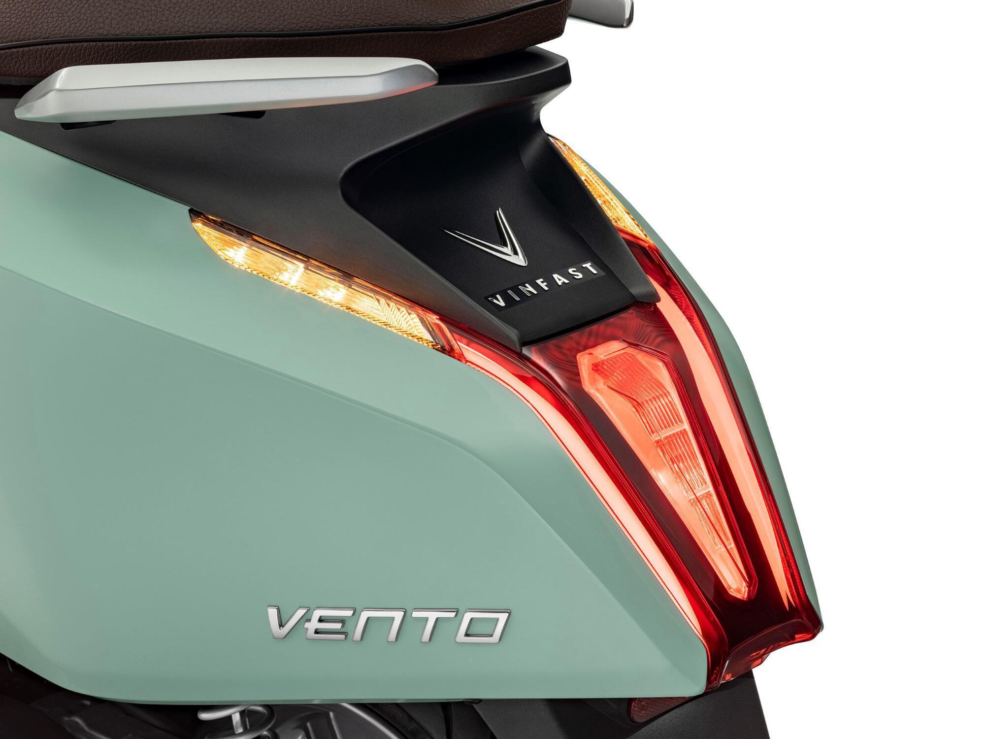 VinFast ra mắt xe máy điện Vento hoàn toàn mới, tốc độ tối đa 80km/h - Ảnh 2.