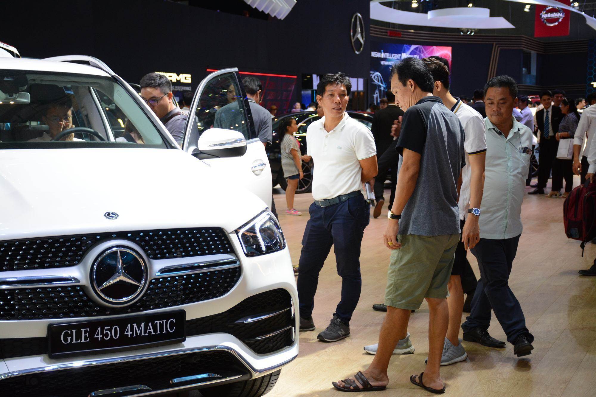Bộ đôi SUV hạng sang Mercedes GLE, GLS tại Việt Nam 'lãnh án' triệu hồi - Ảnh 2. Bộ đôi SUV hạng sang Mercedes GLE, GLS tại Việt Nam 'lãnh án' triệu hồi - Ảnh 2.
